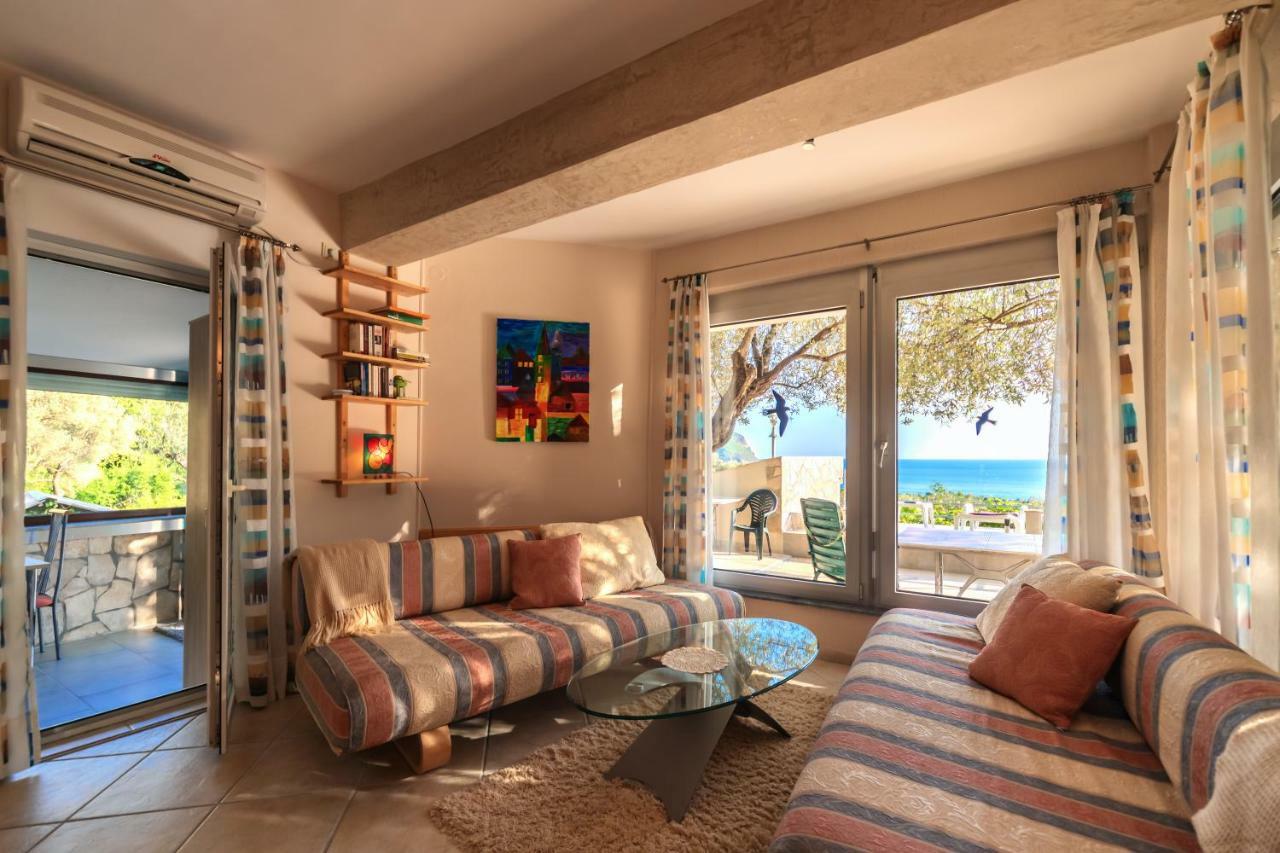 Apartments Mirian Petrovac Екстериор снимка